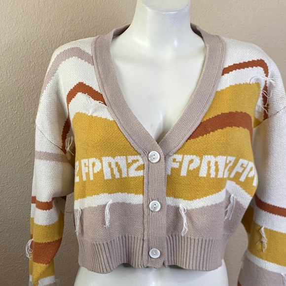 FPMZ Sweaters - Rare FPMZ HARAJUKU y2k retro crop logo sweater *sold out* cardigan M❤️❤️